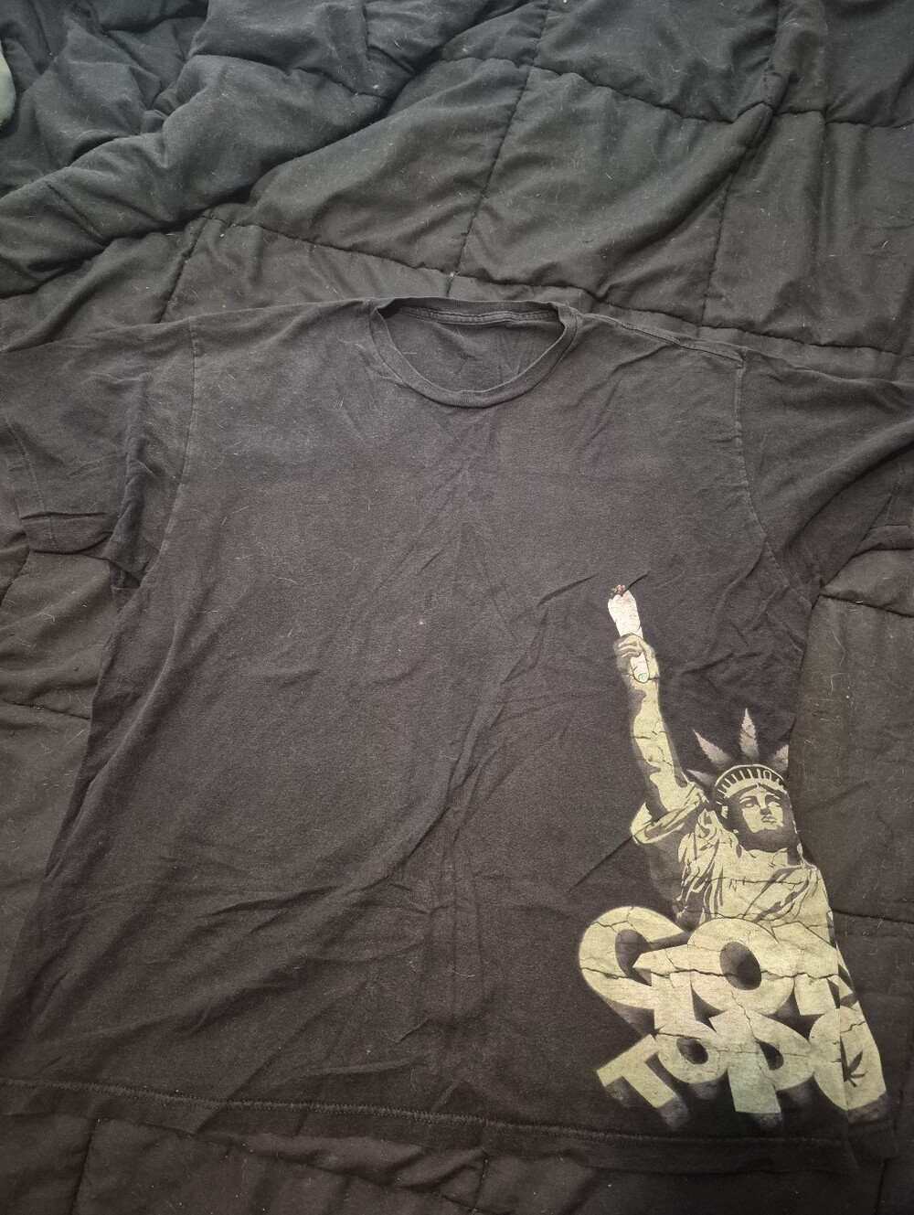 Black T-shirt Size XL With Graphic Of Lady Liberty And Gone To Pot